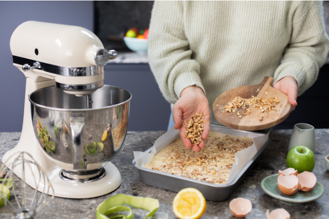 KitchenAid 4,8 L 5KSM185 Artisan Küchenmaschine Allrounderset Fleischwolf+Spritzgebäck+Gemüseschneider